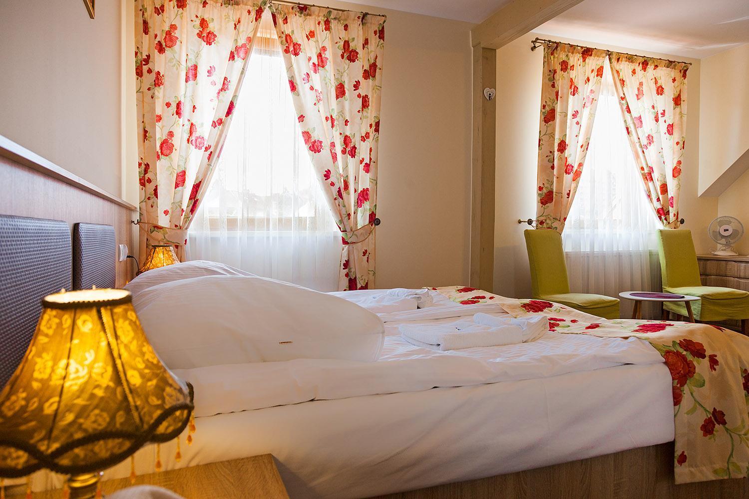 Sloneczny Port Bed & Breakfast Mikolajki  Exterior photo